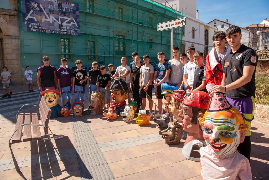 La inscripción para los desfiles de Cabezudos de San Mateo 2025 se formalizará durante la próxima&nbsp;semana